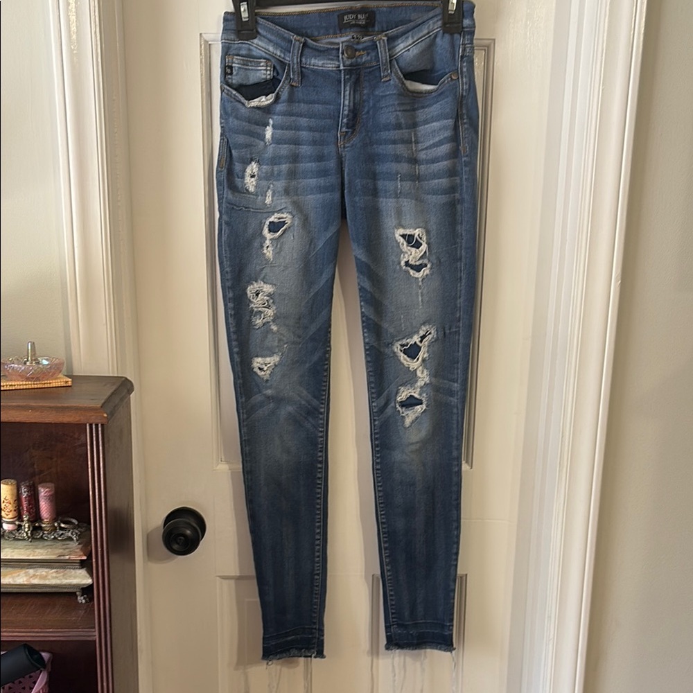 Judy Blue Distressed Blue Skinny Jeans 7/28
